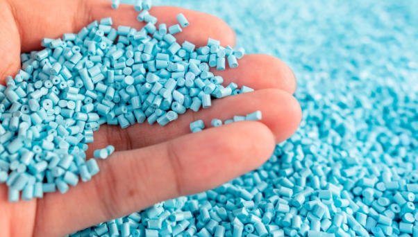 کاربرد انواع کاربرد مستربچ سفید یخچالی