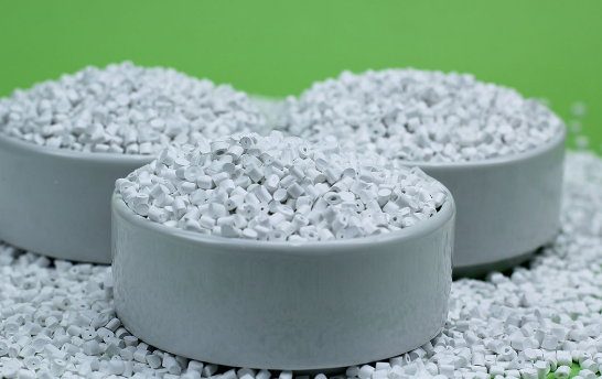 خرید خرید مستربچ سفید یخچالی به قیمت مناسب