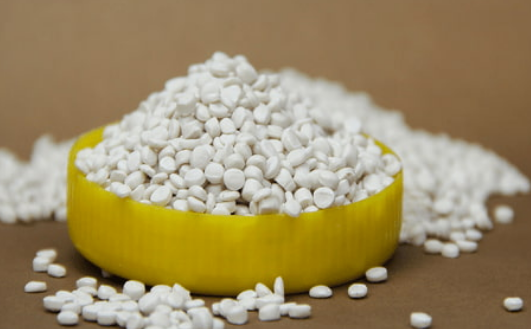 خرید مستربچ سفید یخچالی