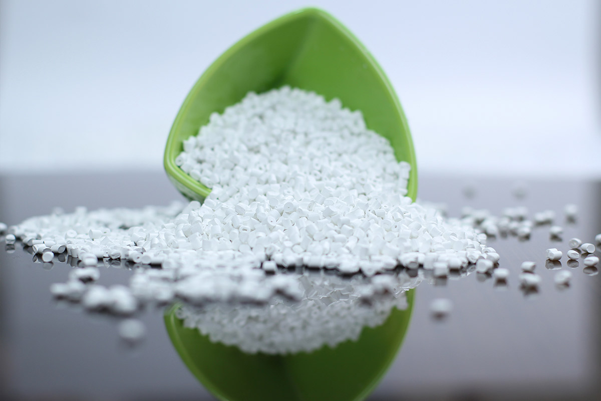 قیمت مستربچ سفید صدفی